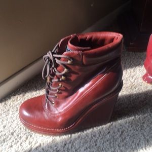 Marc Jacobs boots NEW NEVER BEEN WORN!! Size 8 1/2